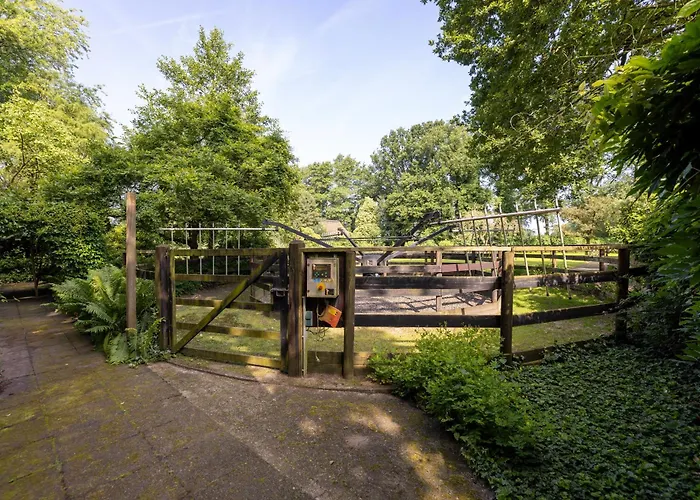 Luxe Hofstede Met Paardenstalling Lunteren